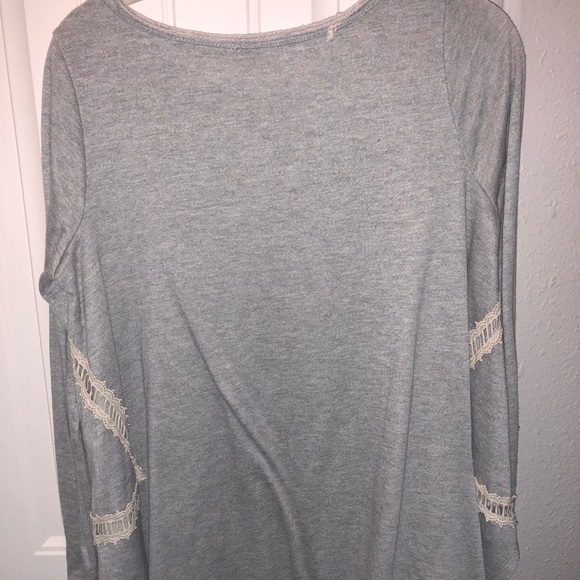 Sweater - Picture 2 of 4